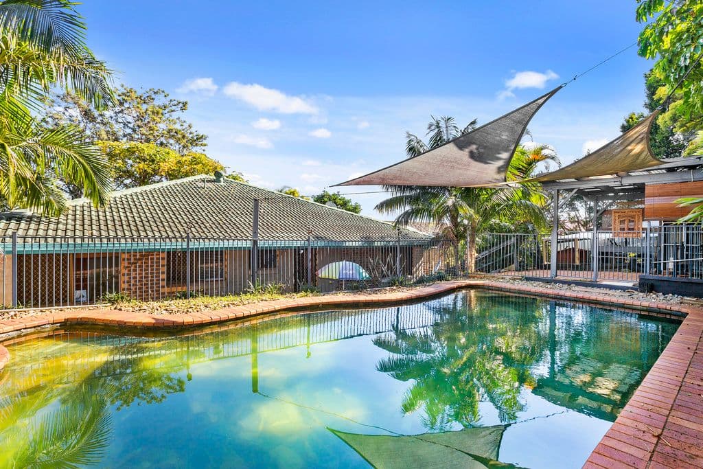 8 Cominan Avenue, Banora Point NSW 2486, Banora Point - Image 1
