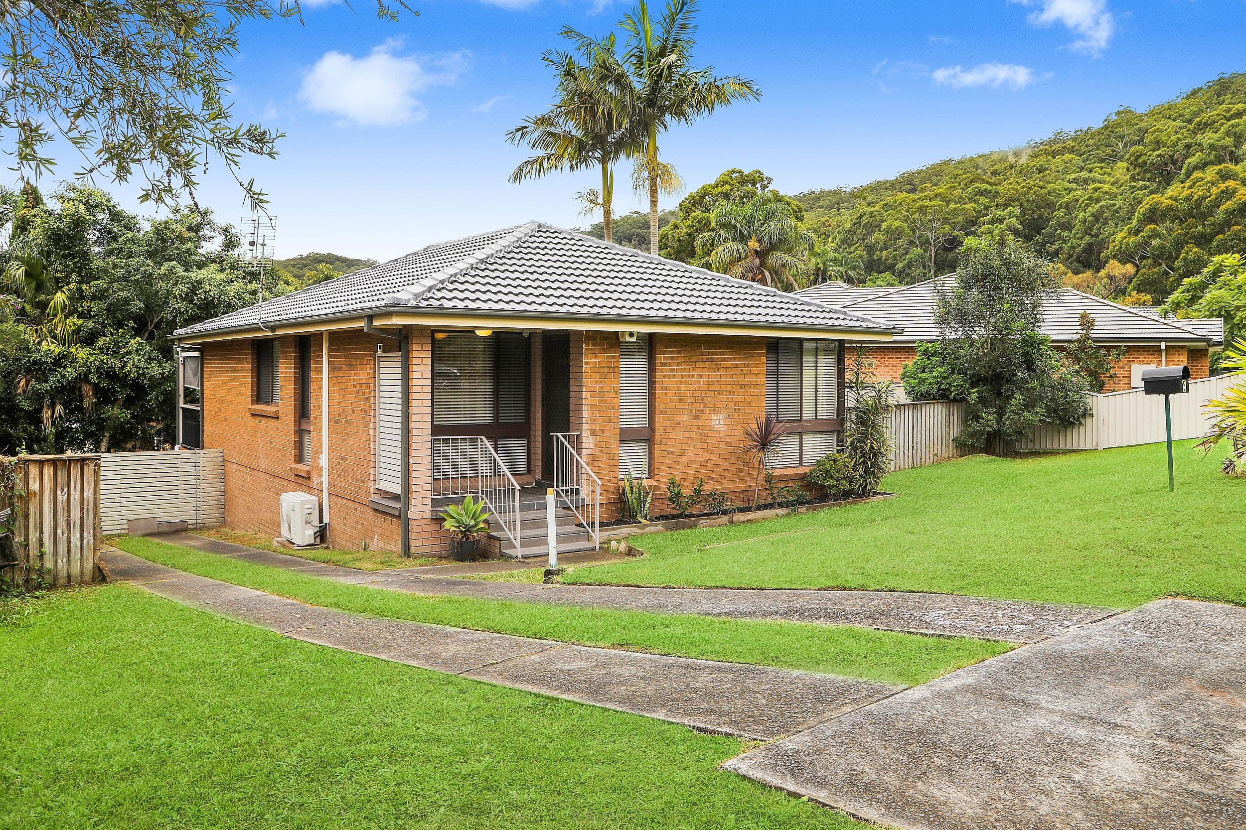5 Katherine Crescent, Green Point NSW 2251, Green Point - Image 1