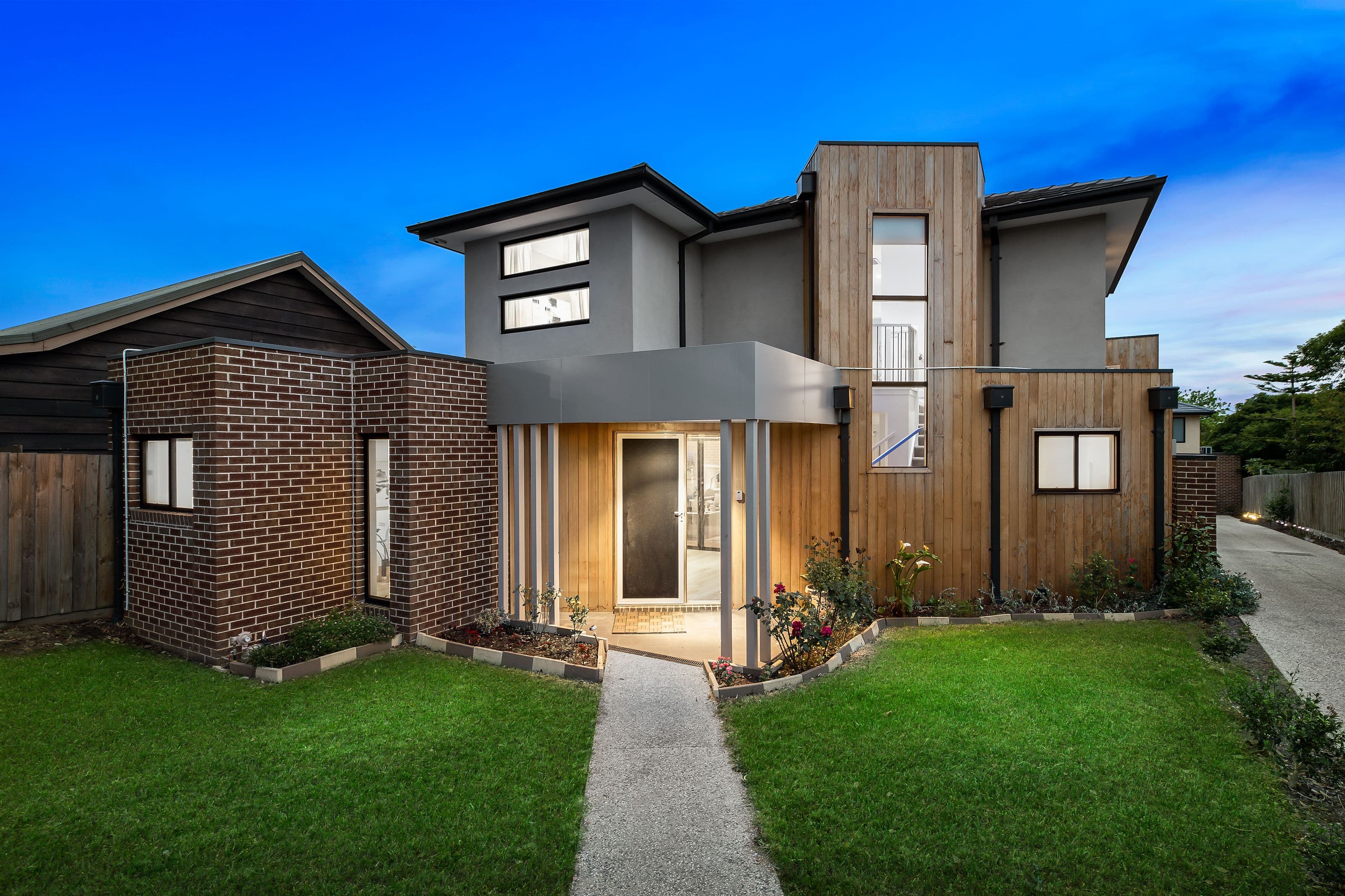 9 Newton Grove, Glen Waverley VIC 3150, Glen Waverley - Image 1