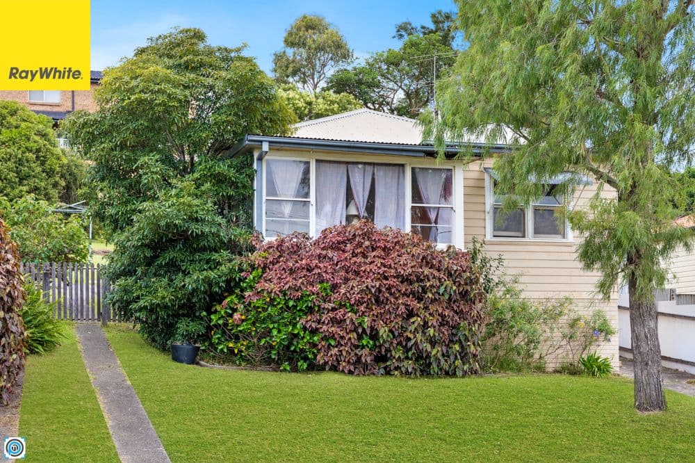 35 Hixson Street, Port Kembla NSW 2505, Port Kembla - Image 1