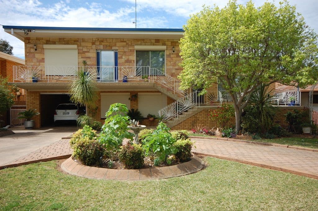 31 Blumer Avenue, Griffith NSW 2680, Griffith - Image 1