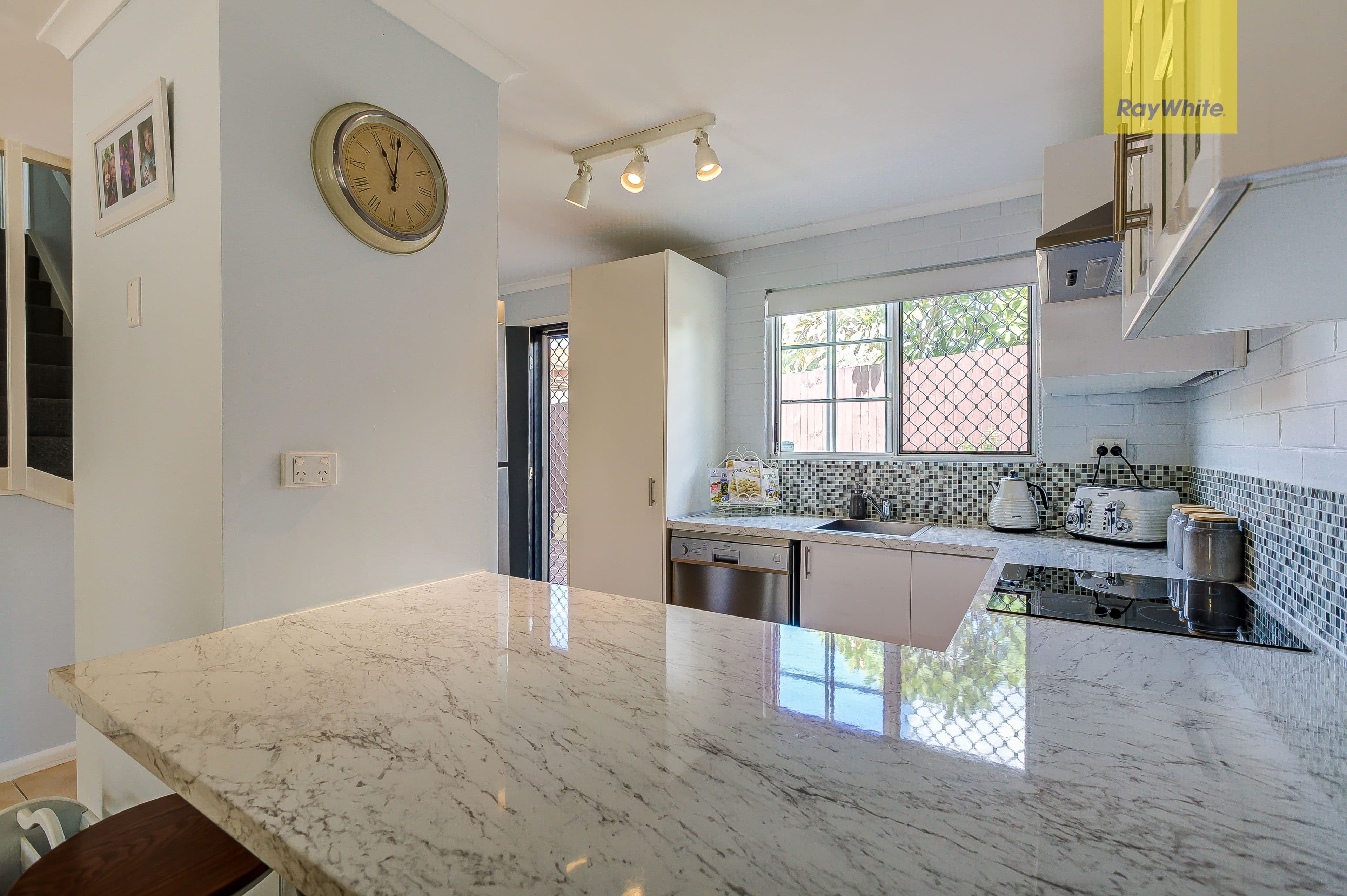 4 Pendlebury Court, Edens Landing QLD 4207, Edens Landing - Image 1