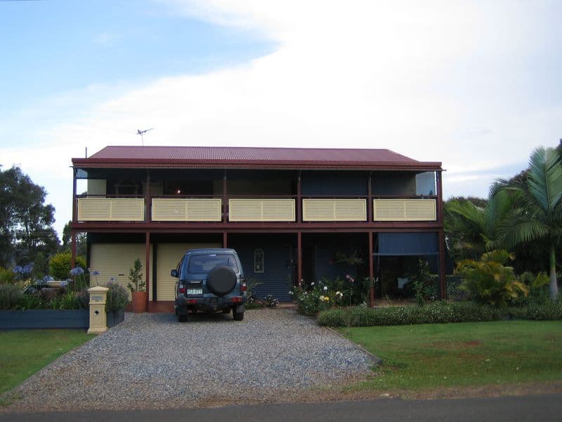 13 Zephyr Street, RUSSELL ISLAND QLD 4184, Russell Island - Image 1