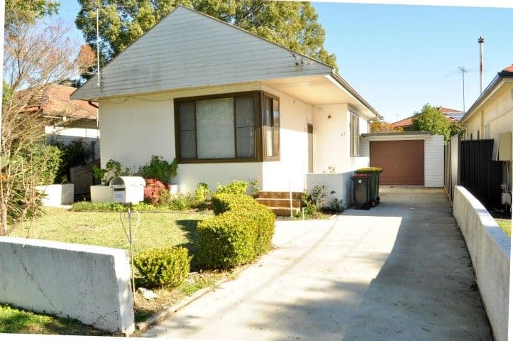62 Wenke Crescent, YAGOONA NSW 2199, Yagoona - Image 1