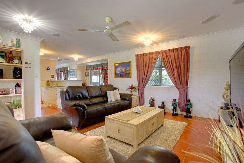 2 Dalkeith Crescent, MOUNT LOUISA QLD 4814, Mount Louisa - Image 1
