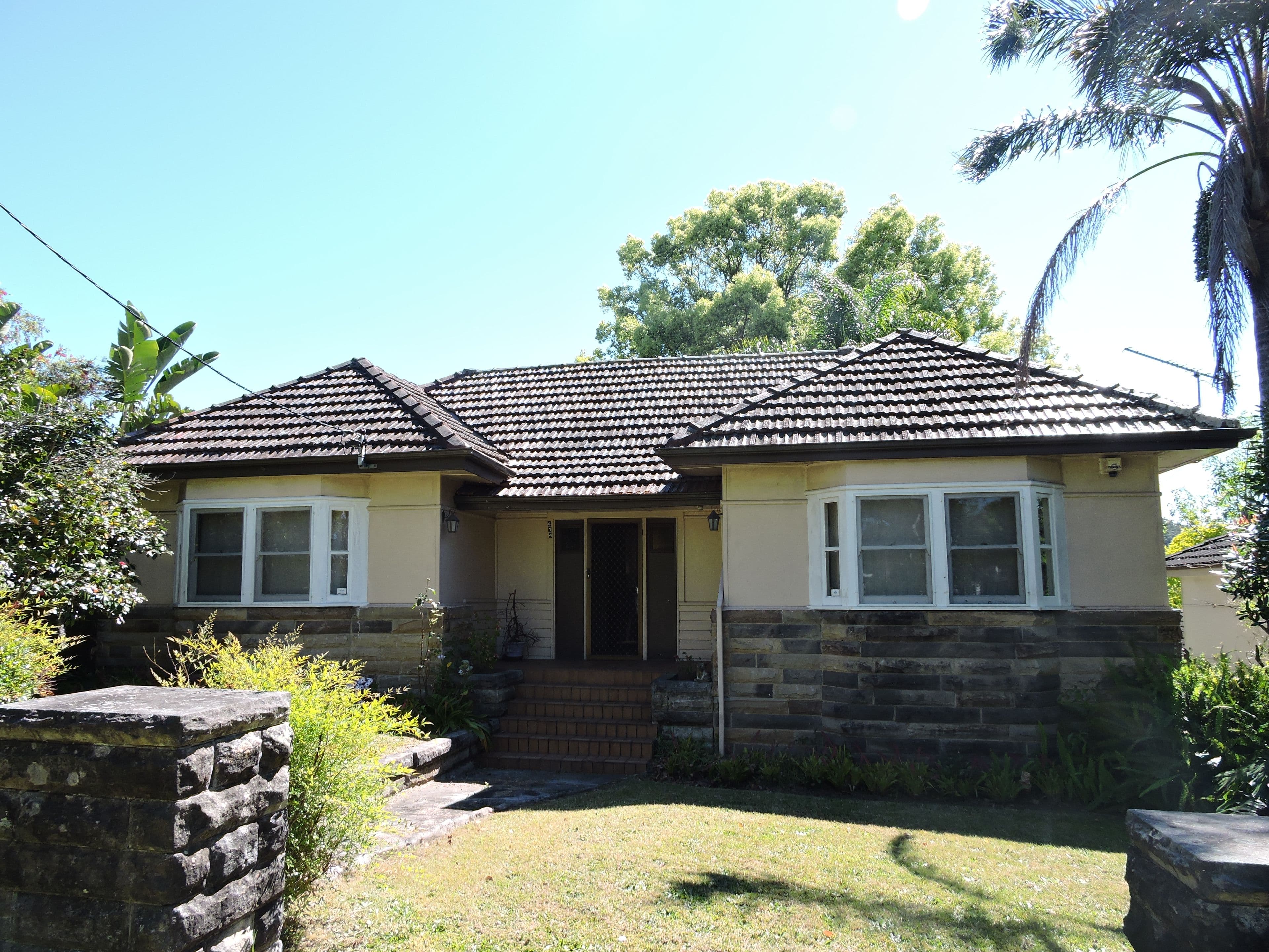 414 Mann Street, North Gosford - Image 1