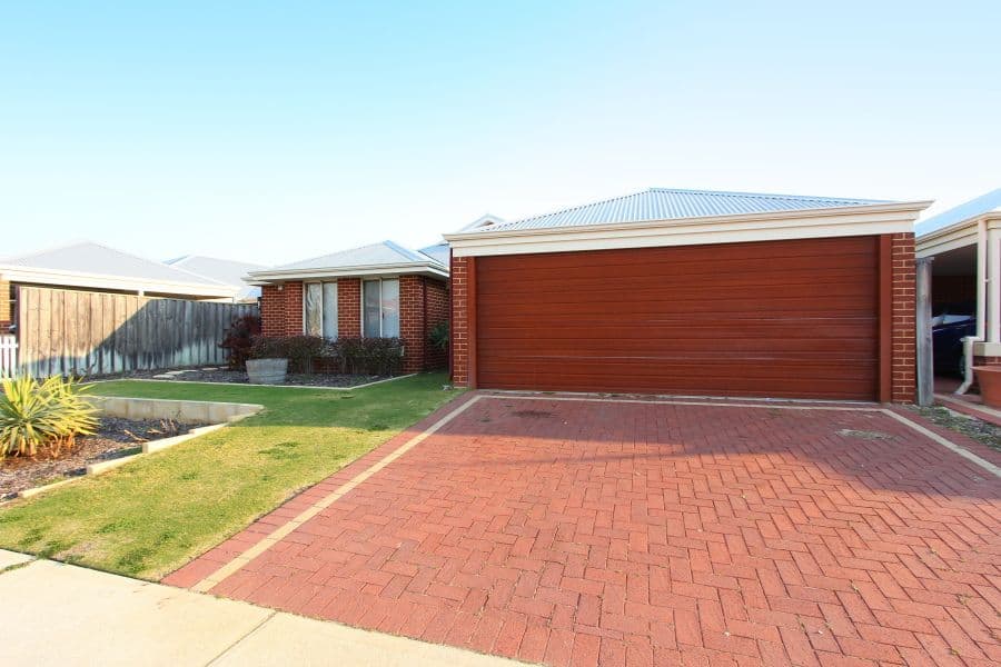 37 Bancombe Crescent, ELLENBROOK WA 6069, Ellenbrook - Image 1