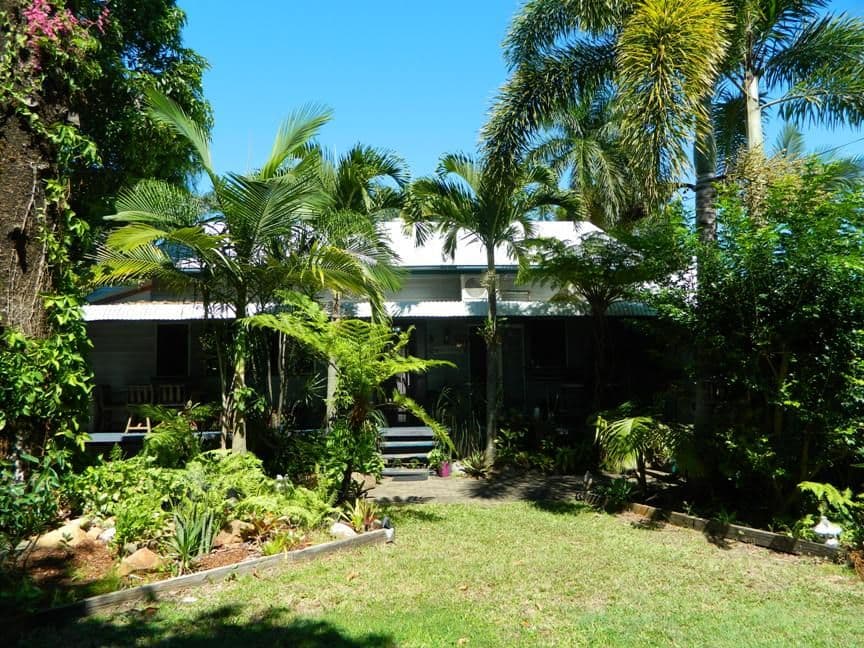 6 Janz Street, SLADE POINT QLD 4740, Slade Point - Image 1