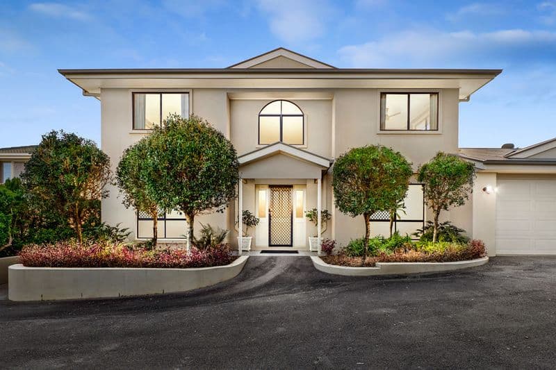 19 Chelsea Crescent, Bridgeman Downs - Image 1