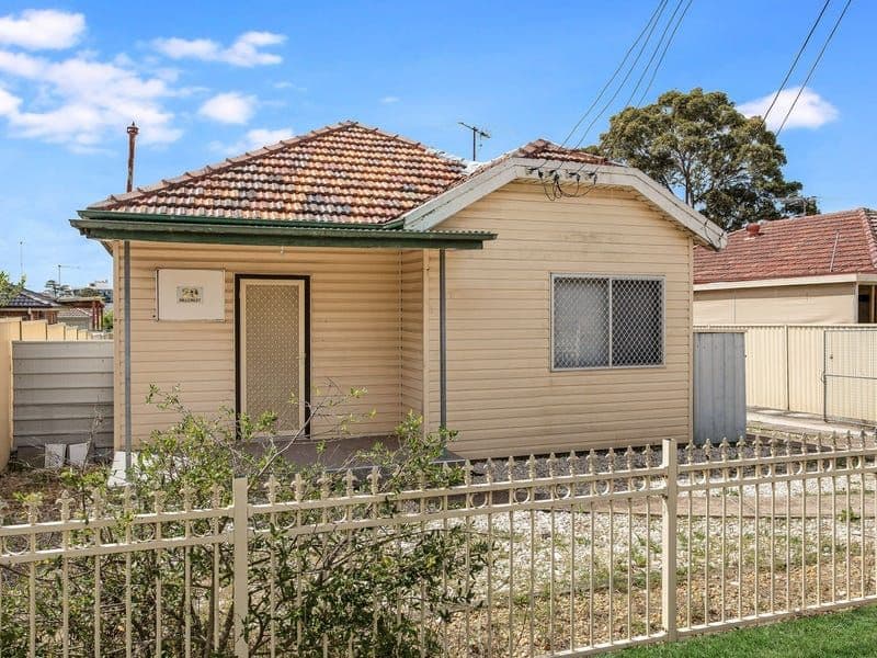 20 Hillcrest Avenue, Villawood NSW 2163, Villawood - Image 1