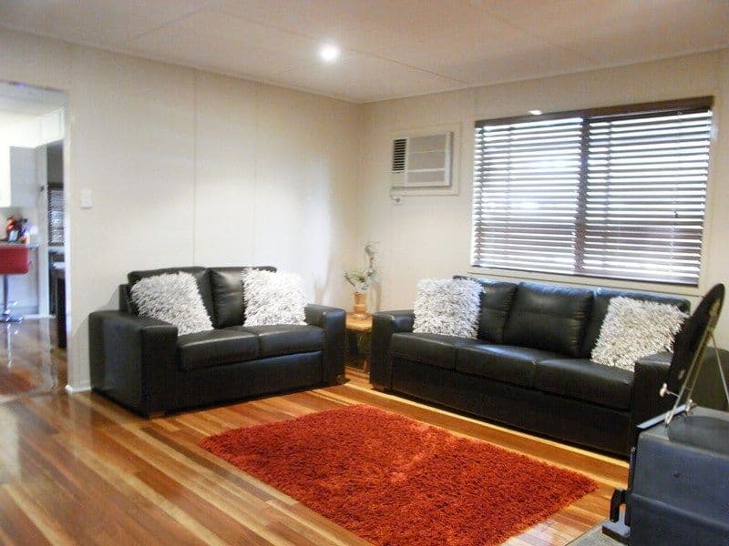 92 Noosa Road, MONKLAND QLD 4570, Monkland - Image 1