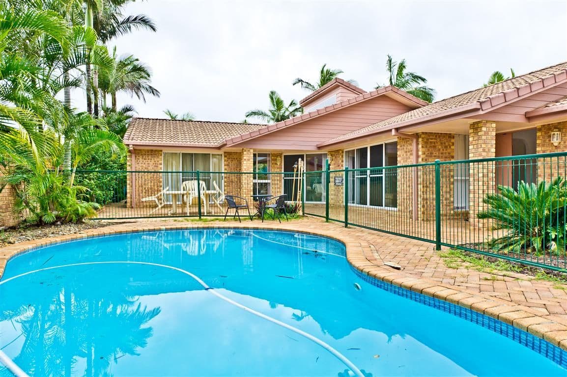 38 Santa Cruz Boulevard, CLEAR ISLAND WATERS QLD 4226, Clear Island Waters - Image 1