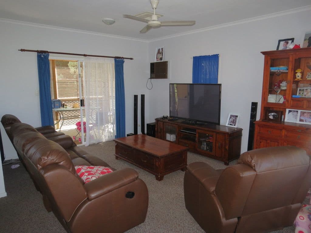 16 Roseanne Road, Emerald QLD 4720, Emerald - Image 1
