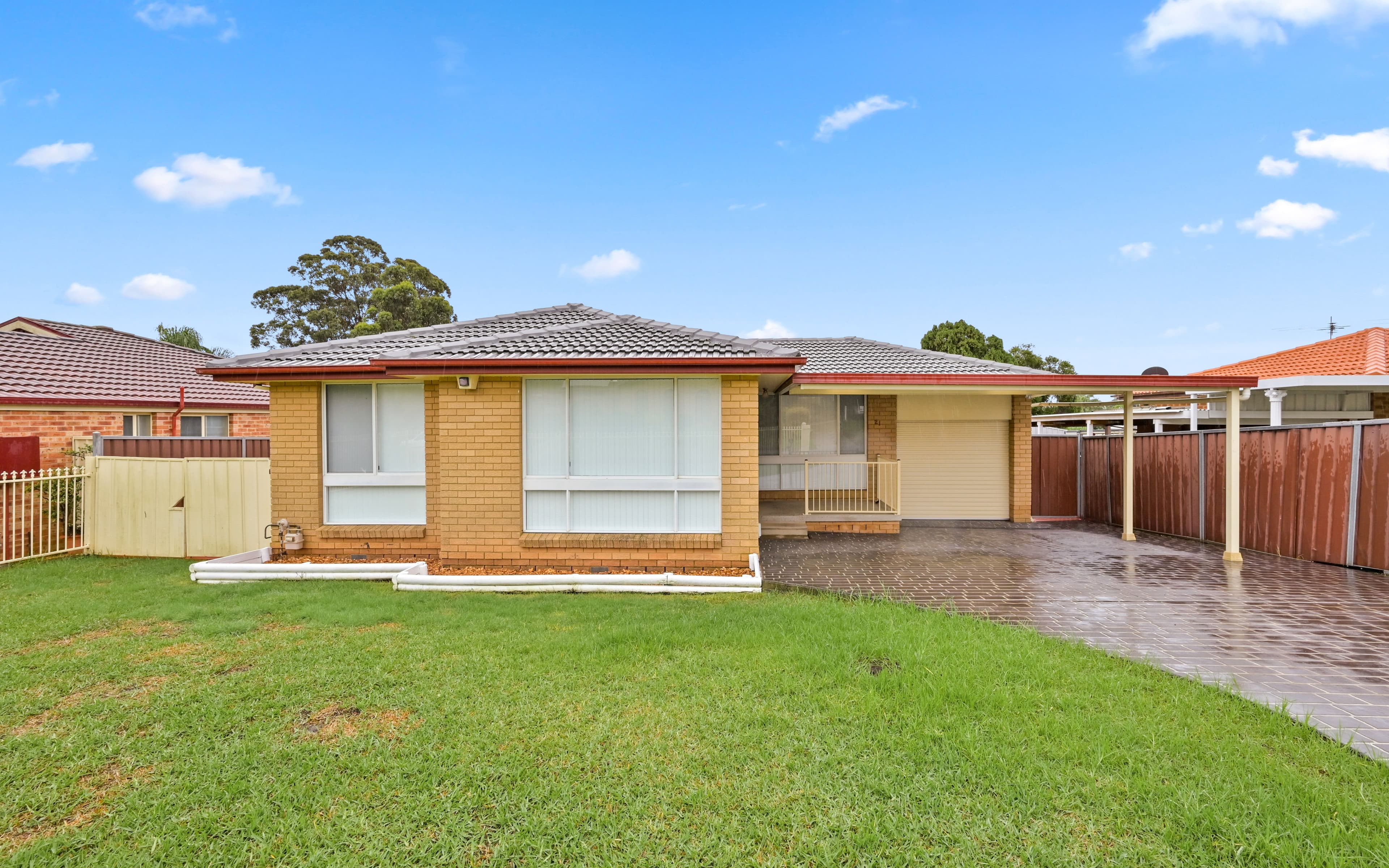 21 Mistletoe Avenue, Macquarie Fields NSW 2564, Macquarie Fields - Image 1