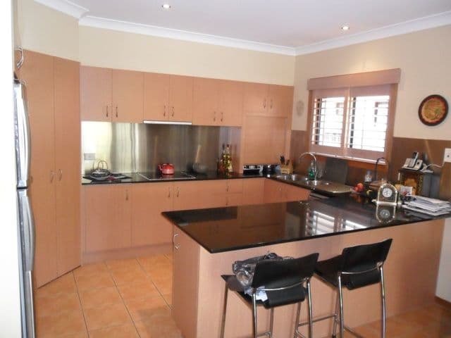 27 Beachcomber Court, BURLEIGH HEADS QLD 4220, Burleigh Heads - Image 1