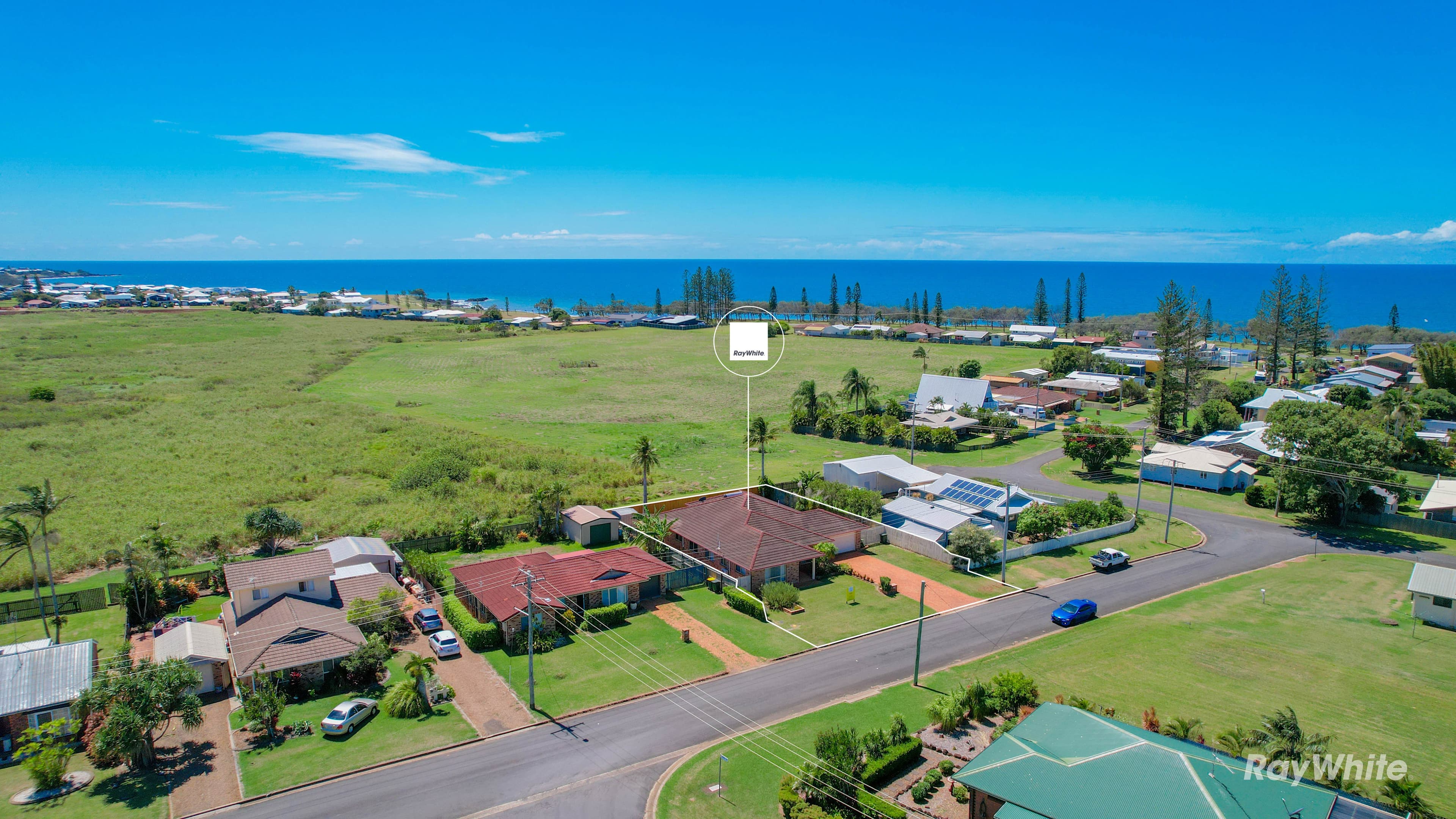 4 Camilleri Court, Elliott Heads QLD 4670, Elliott Heads - Image 1