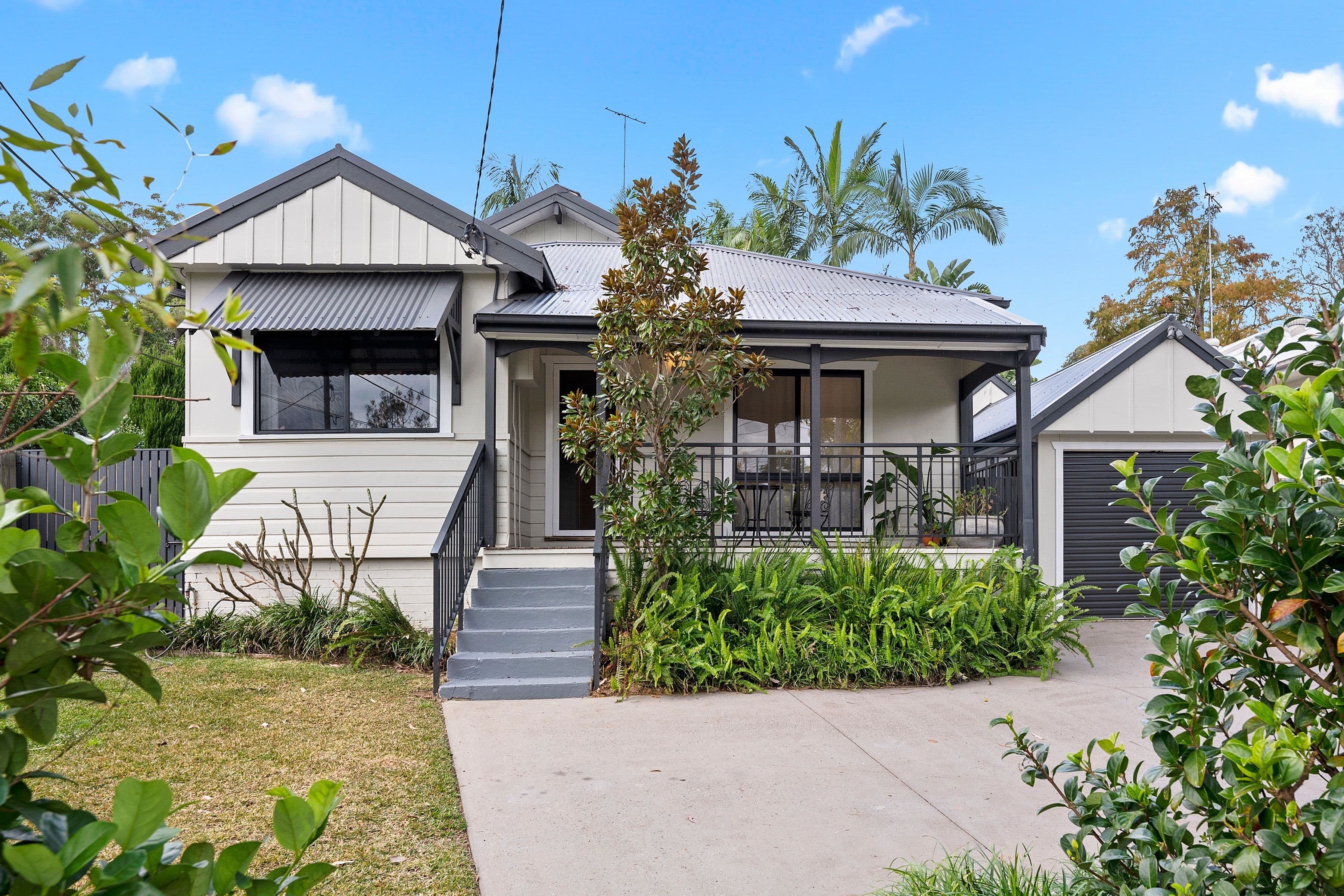 8 Lockerbie Road, Thornleigh NSW 2120, Thornleigh - Image 1