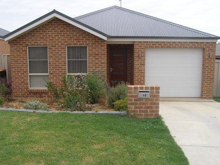 15 Romano Drive, ORANGE NSW 2800, Orange - Image 1