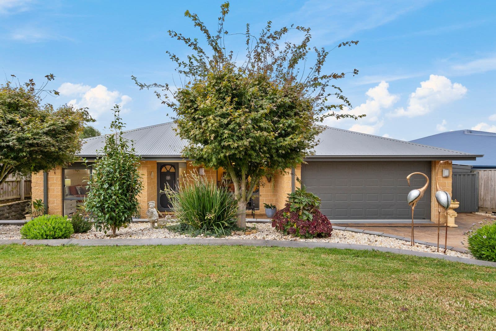81 Parr Street, Leongatha VIC 3953, Leongatha - Image 1