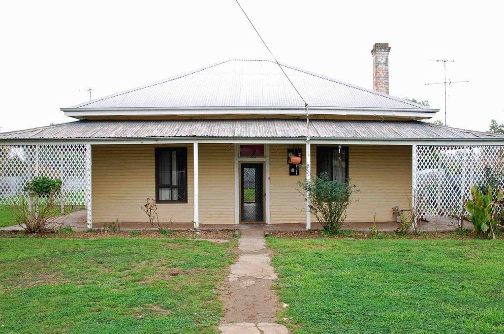 8 COMER Street, HENTY NSW 2658, Henty - Image 1