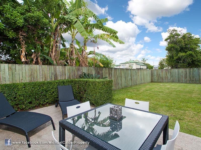 23 Winchester Street, HAMILTON QLD 4007, Hamilton - Image 1