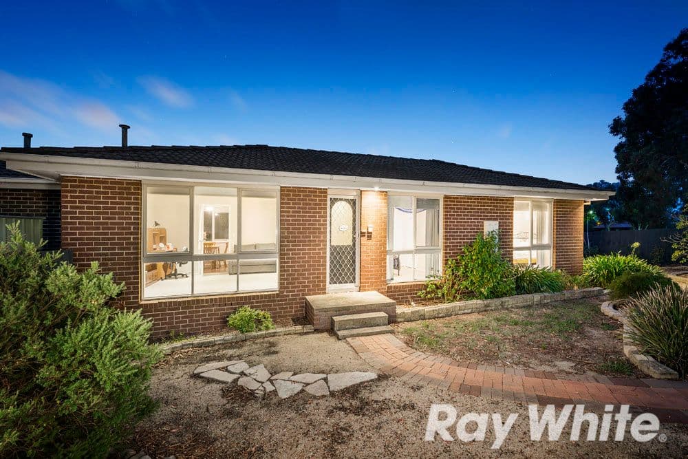 10 Berrabri Drive, Scoresby VIC 3179, Scoresby - Image 1