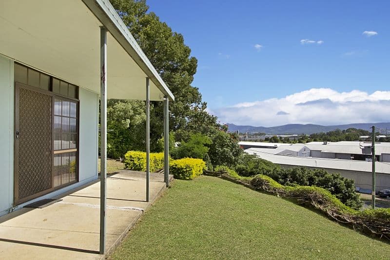 7 Airfield Avenue, Murwillumbah NSW 2484, South Murwillumbah - Image 1