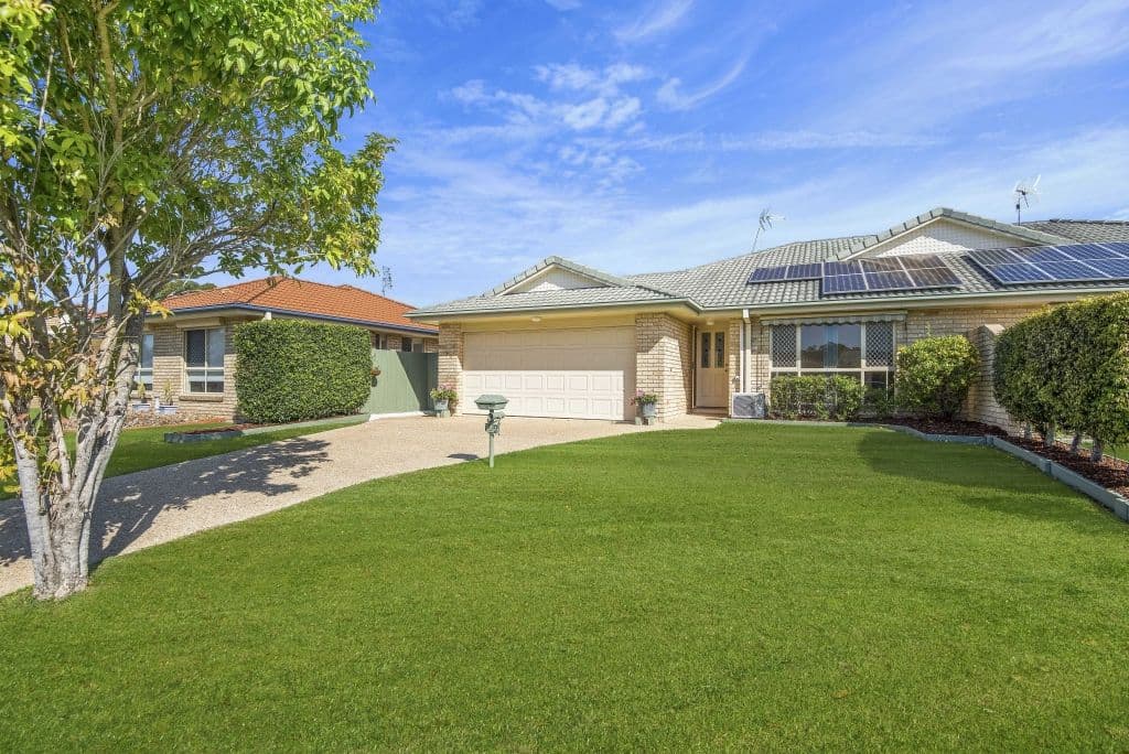 2 Riverlands Place, Banora Point - Image 1