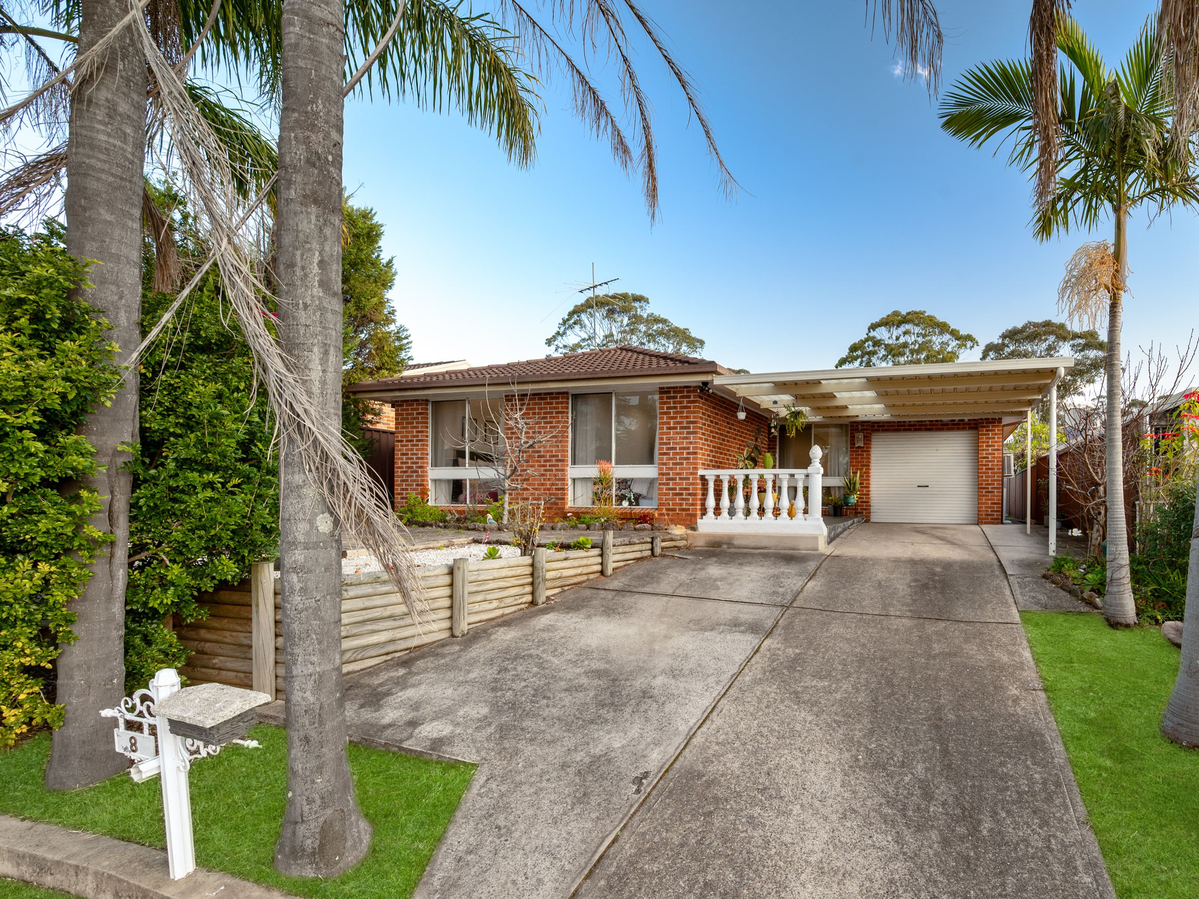 8 Vauxhall Place, Ingleburn NSW 2565, Ingleburn - Image 1
