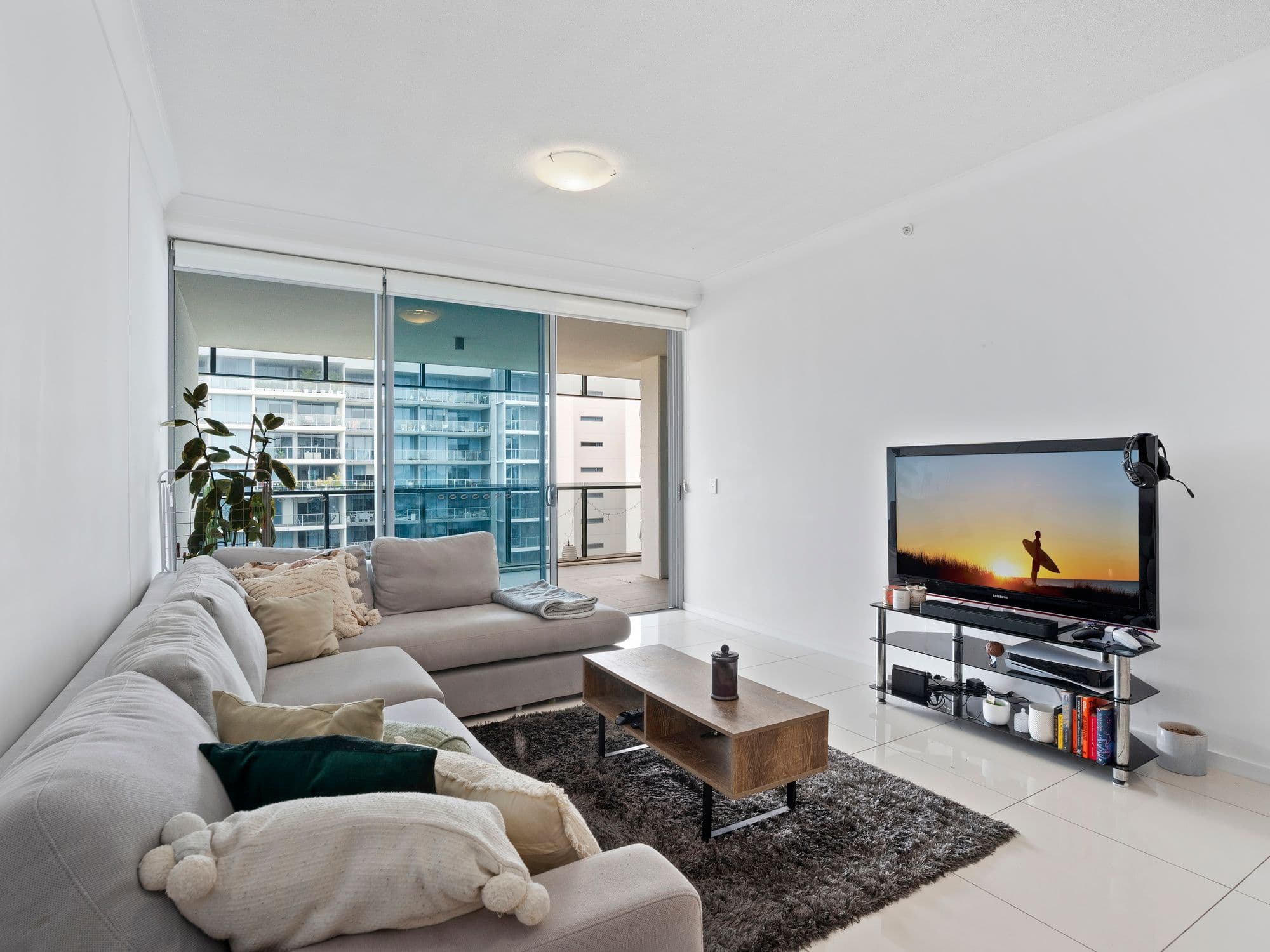 25 East Quay Drive, Biggera Waters QLD 4216, Biggera Waters - Image 1