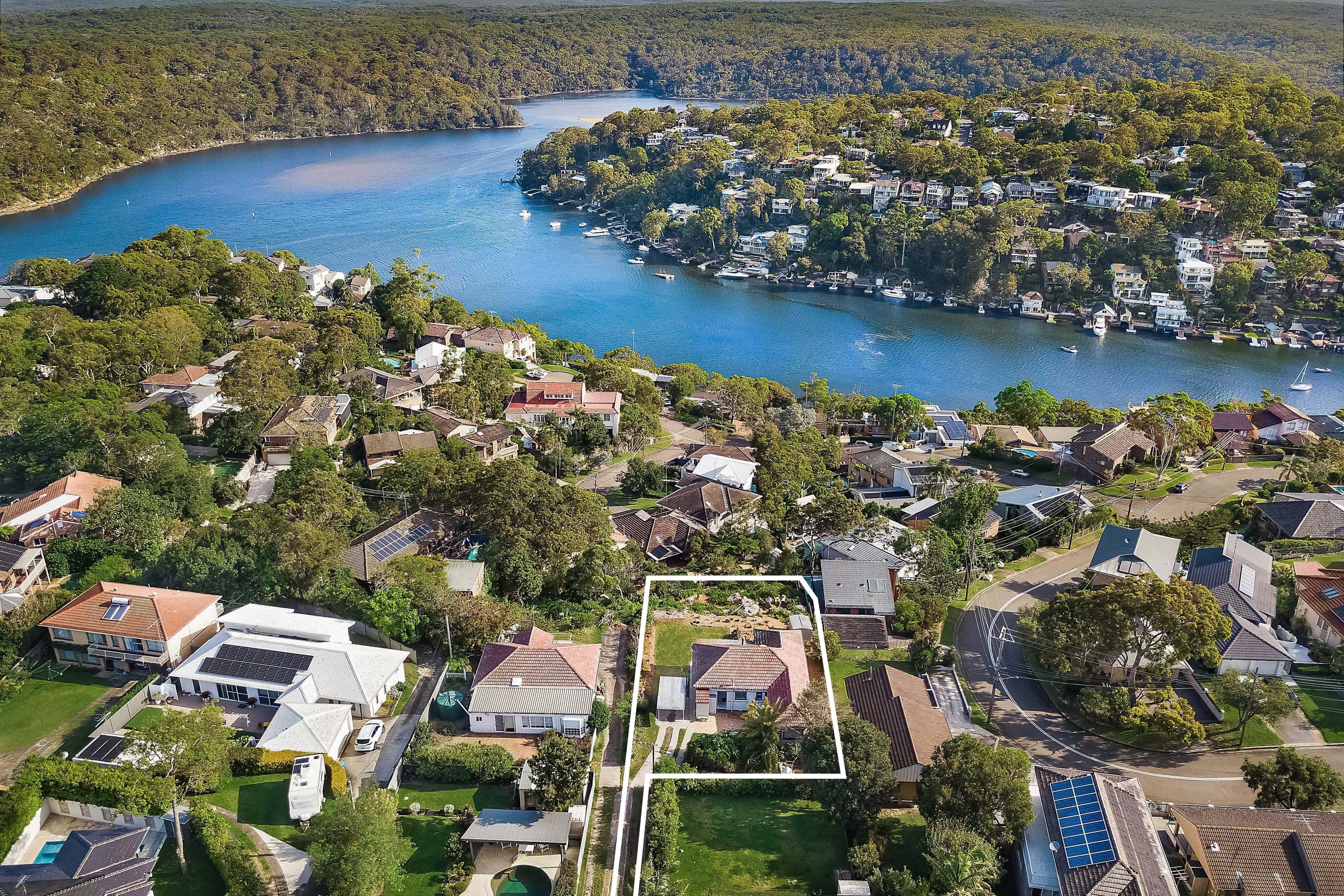 218 Ellesmere Road, Gymea Bay NSW 2227, Gymea Bay - Image 1