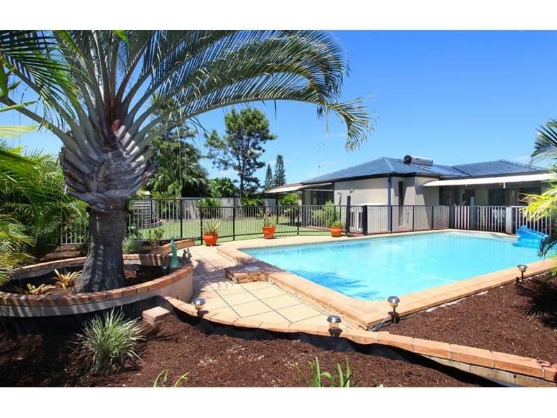 9 Apia Avenue, CLEAR ISLAND WATERS QLD 4226, Clear Island Waters - Image 1