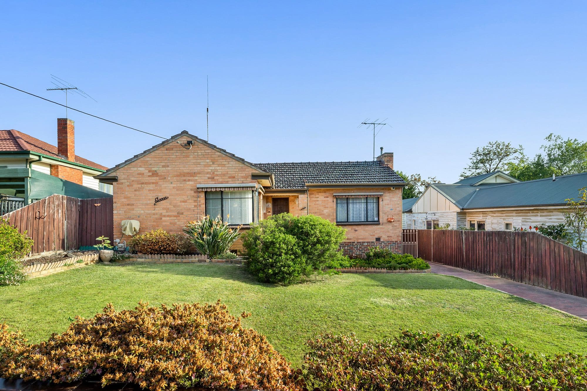 11 Jellicoe Street, Box Hill South VIC 3128, Box Hill South - Image 1