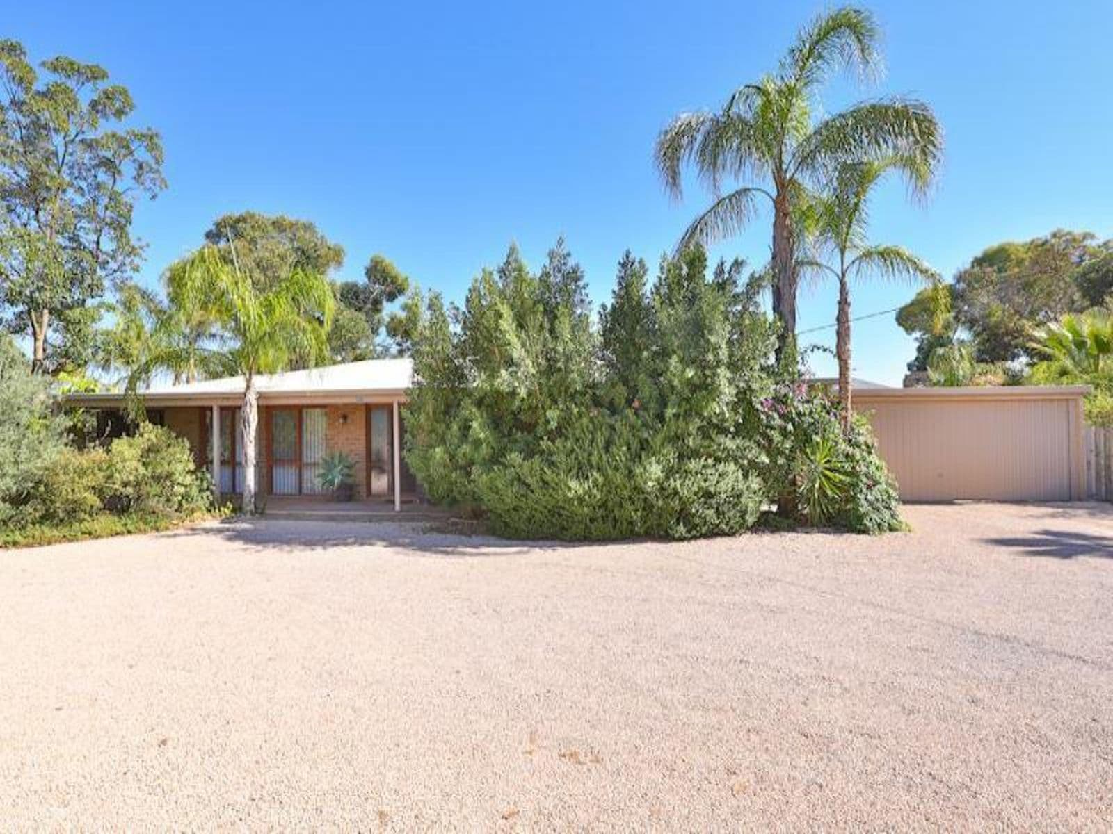 571 Ontario Avenue, Mildura - Image 1