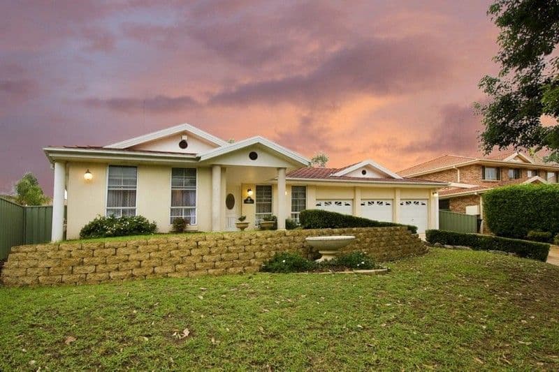 4 Maidstone Place, GLENMORE PARK NSW 2745, Glenmore Park - Image 1