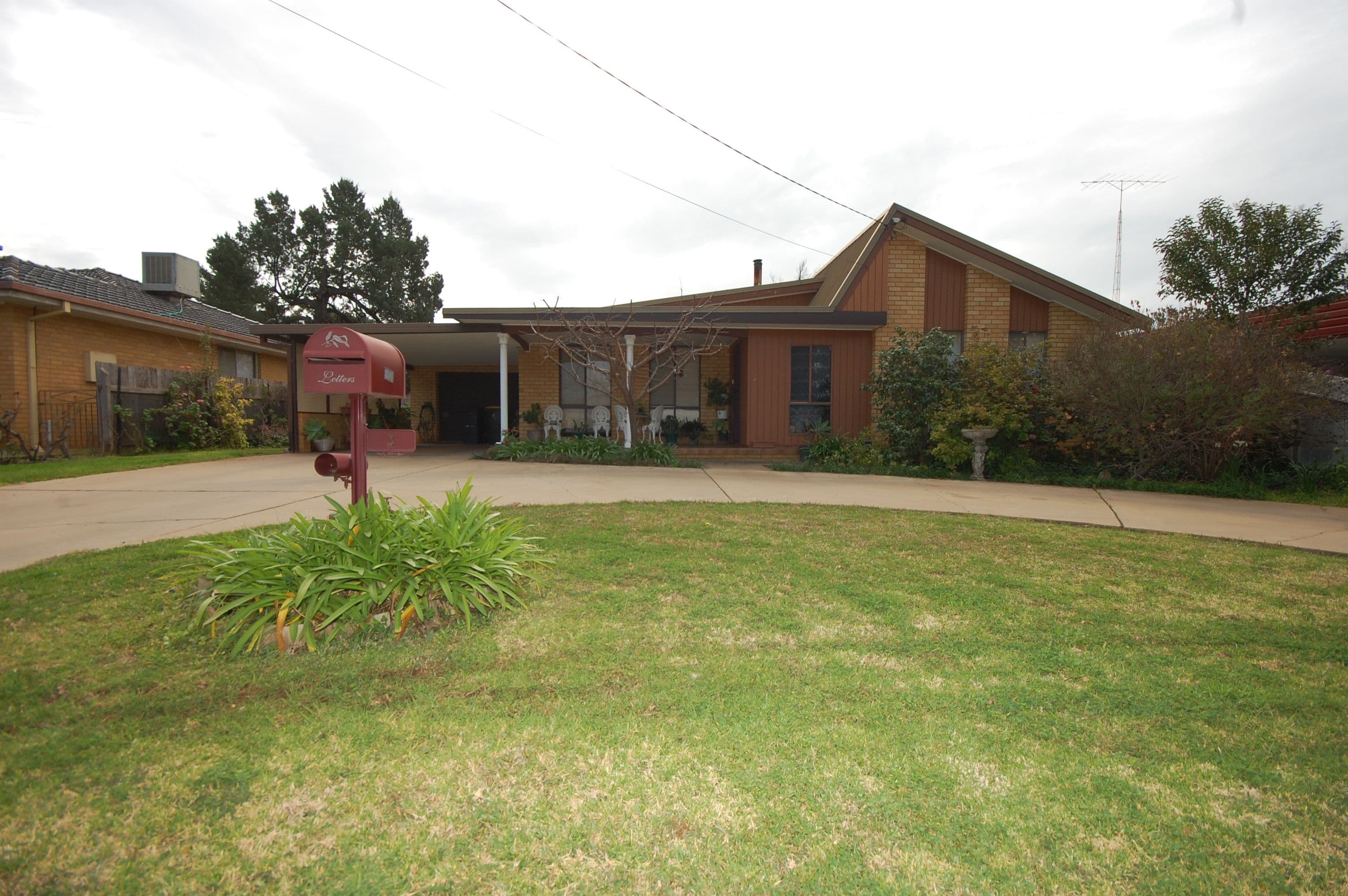 3 Sanders Street, Griffith - Image 1