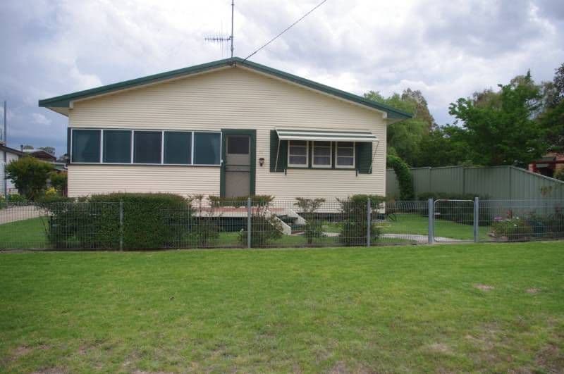 17 Frazer Street, ASHFORD NSW 2361, Ashford - Image 1