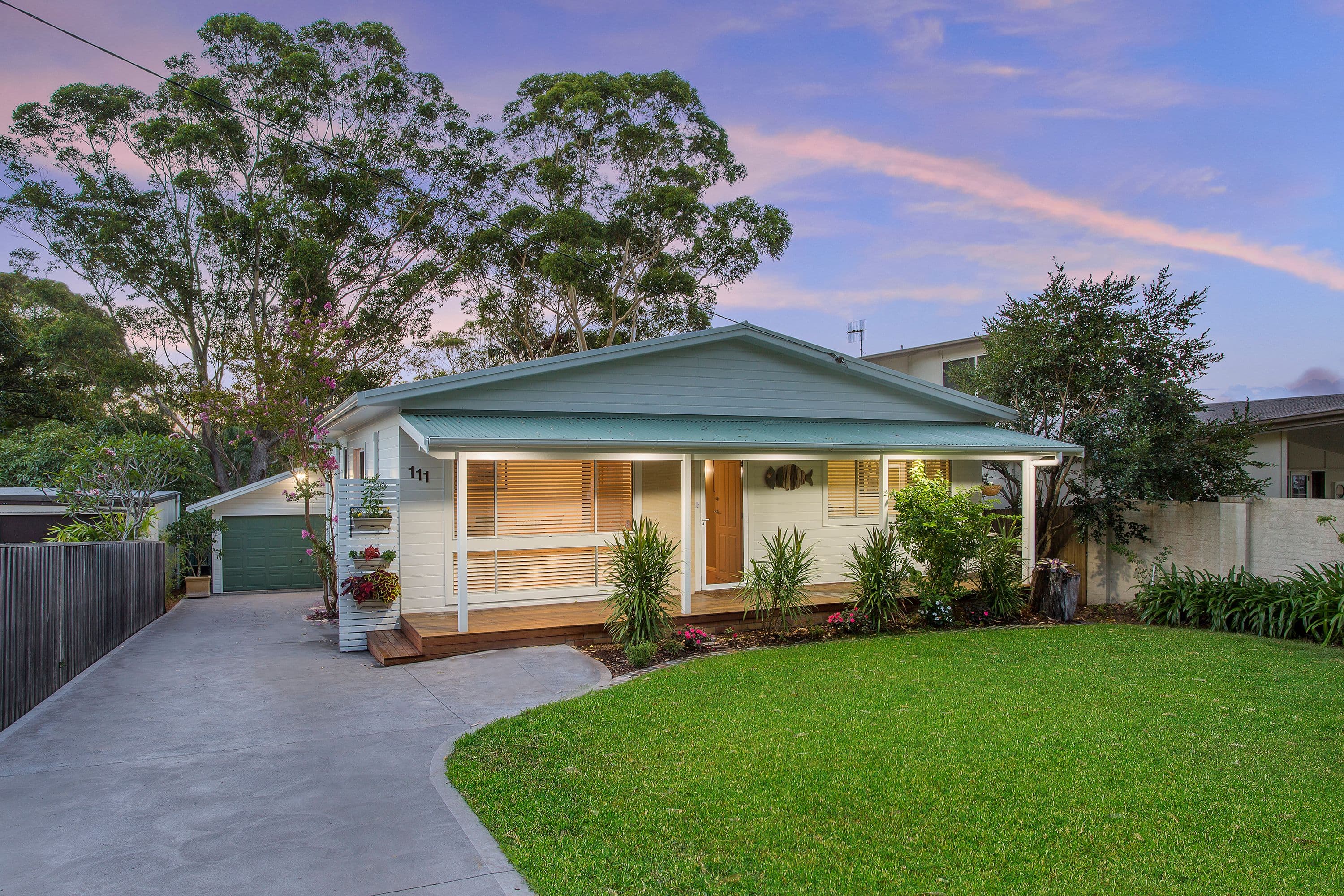 63 Lakin Street, Bateau Bay - Image 1