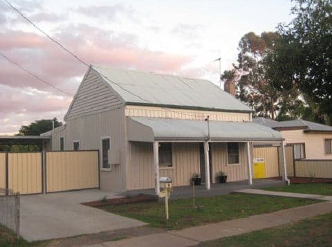 8 Wilga Street, COONAMBLE NSW 2829, Coonamble - Image 1
