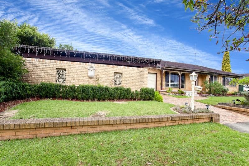 37 Curtis Crescent, MOOREBANK NSW 2170, Moorebank - Image 1