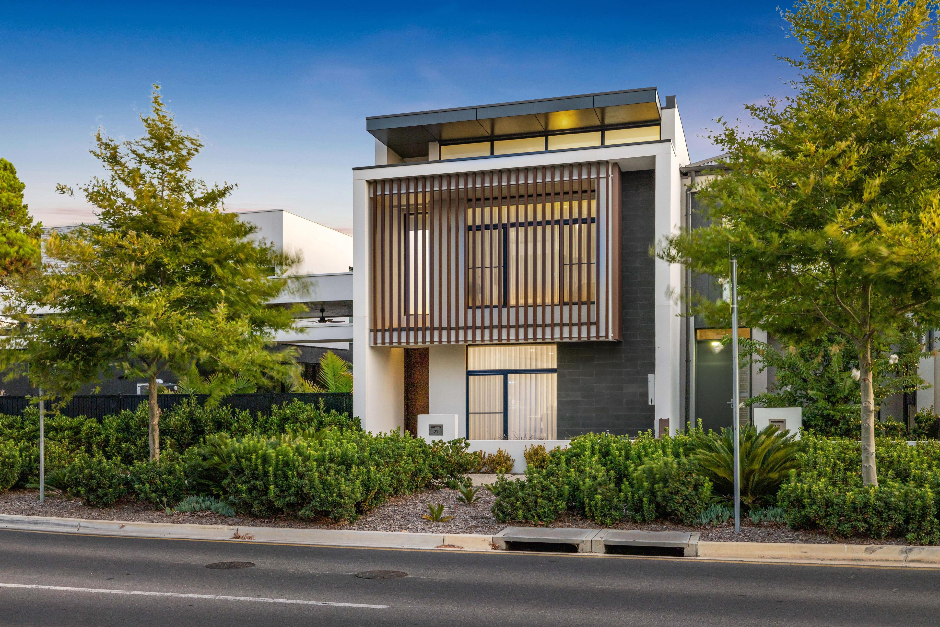 21 Troubridge Drive, West Lakes SA 5021, West Lakes - Image 1