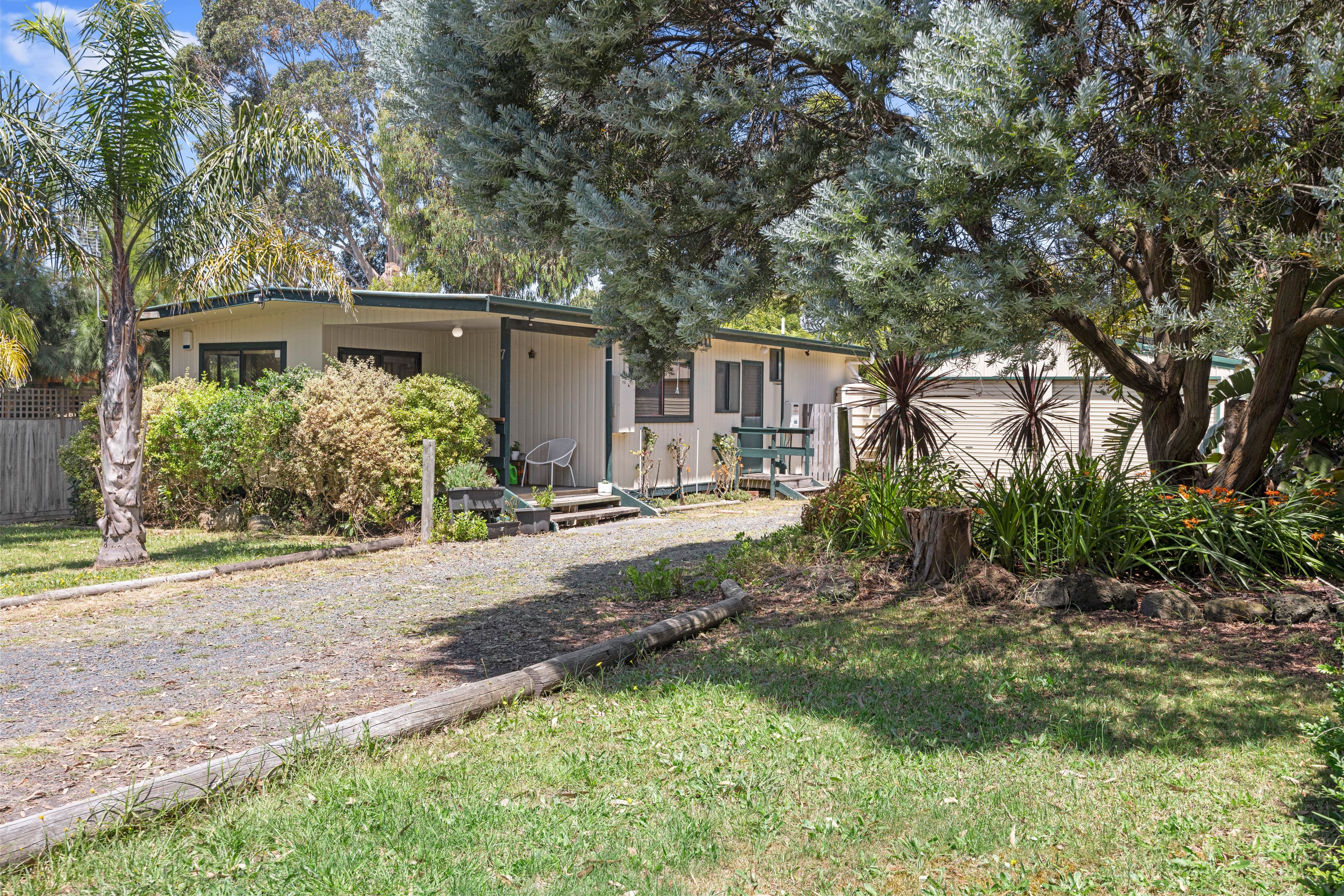 253 Gap Road, Sunbury, Sunbury - Image 1
