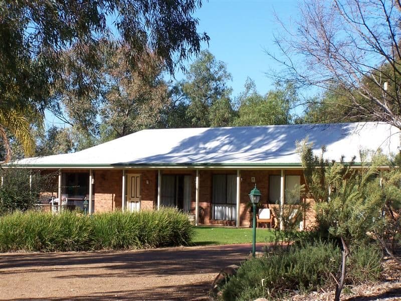 14 Pine Knoll Drive, DUBBO NSW 2830, Dubbo - Image 1