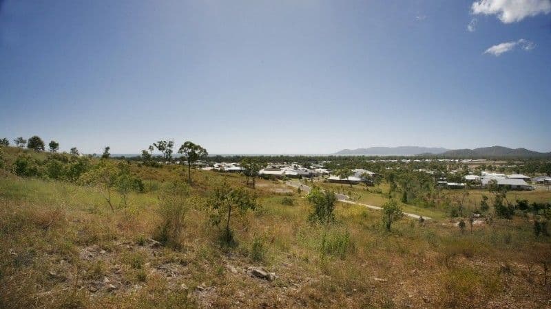 30 Minstrel Court, BUSHLAND BEACH QLD 4818, Bushland Beach - Image 1