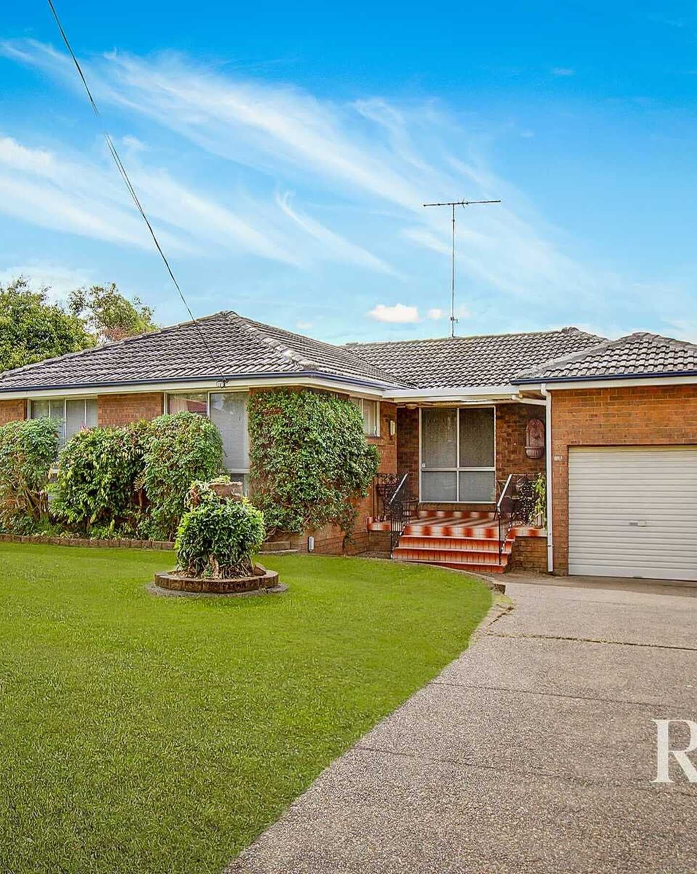 25 Hunter Street St Clair, Clair - Image 1