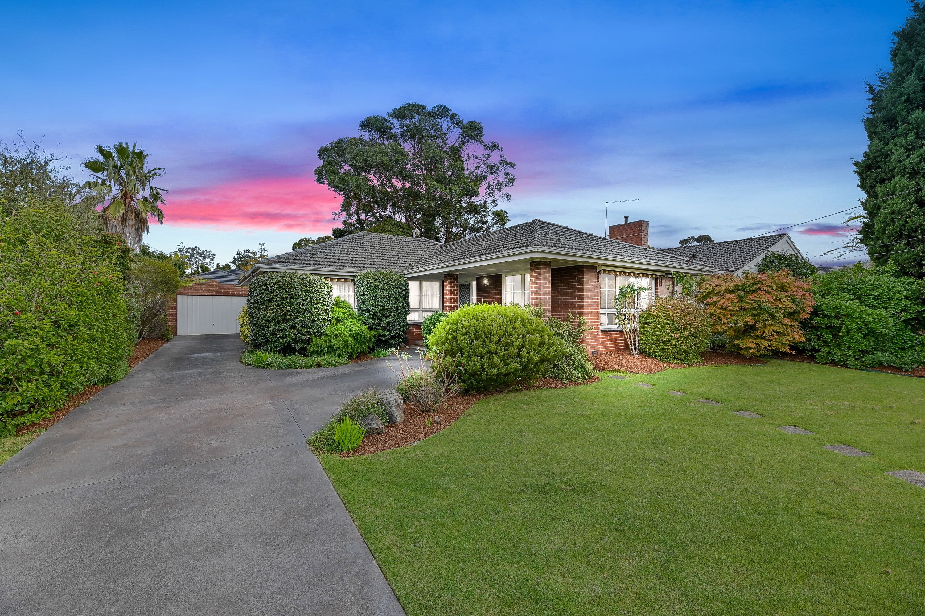 13 Kellaway Street, Mount Waverley VIC 3149, Mount Waverley - Image 1