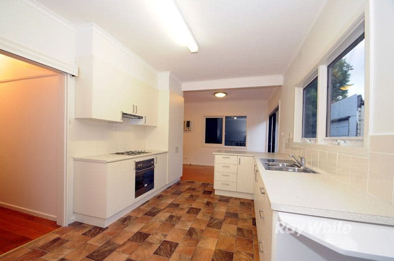 4 Lemnos Street, CROYDON VIC 3136, Croydon - Image 1