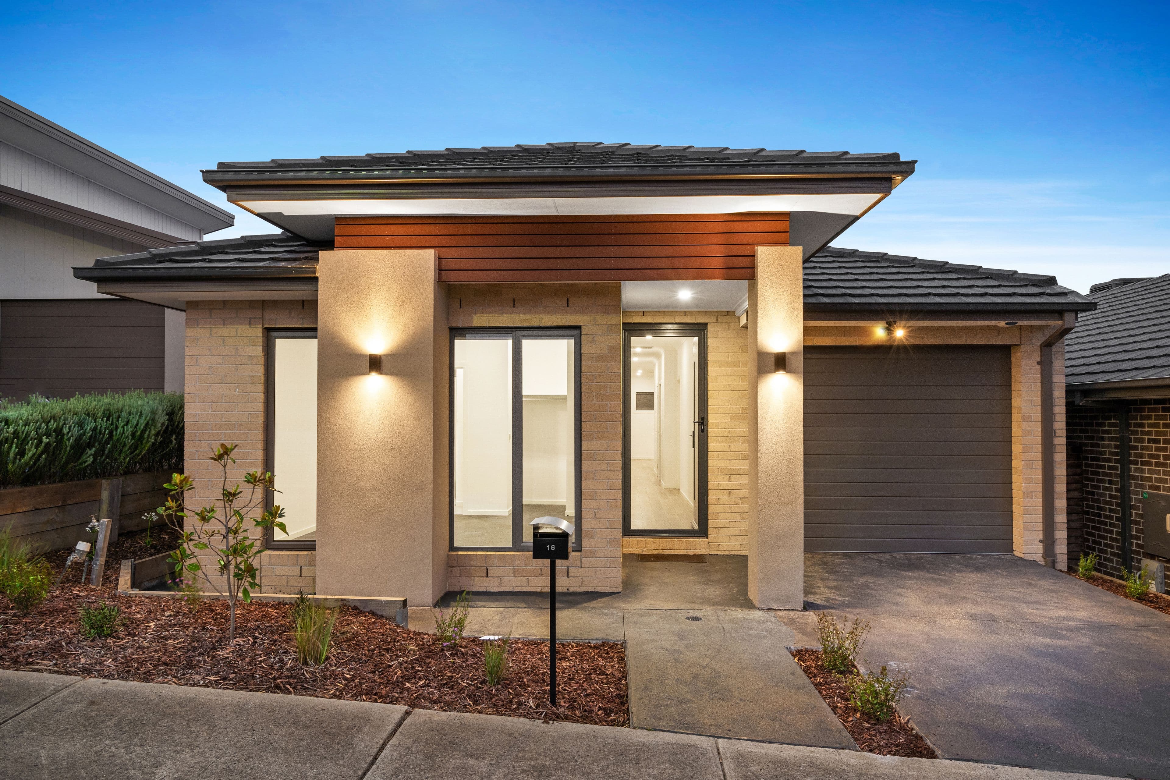 16 Tooradin Crescent, Doreen VIC 3754, Doreen - Image 1