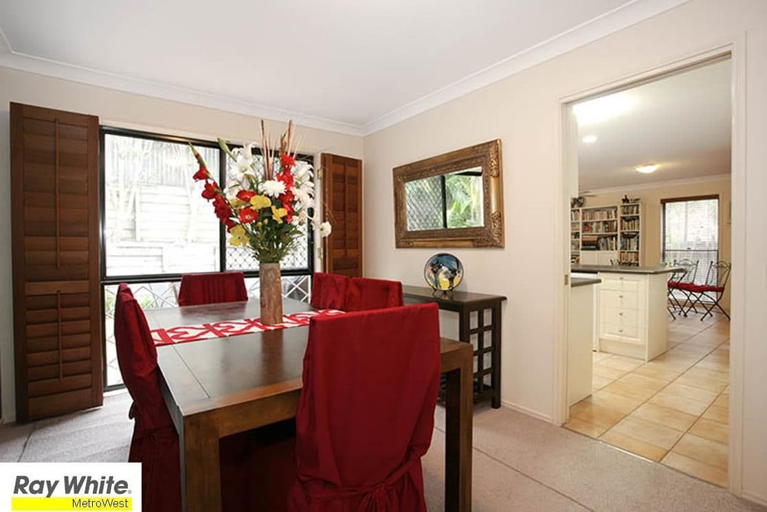 15 Abel Smith Crescent, MOUNT OMMANEY QLD 4074, Mount Ommaney - Image 1