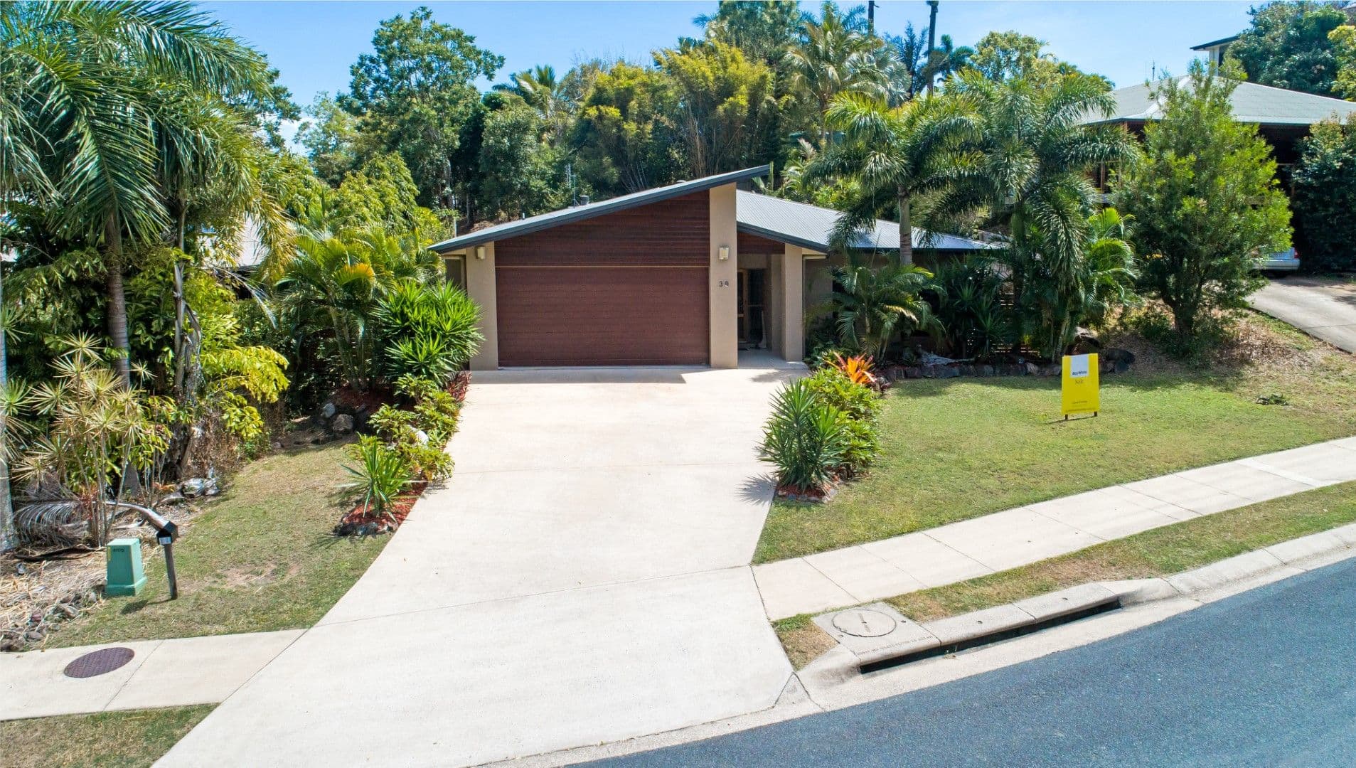39 Eshelby Drive, Cannonvale QLD 4802, Cannonvale - Image 1